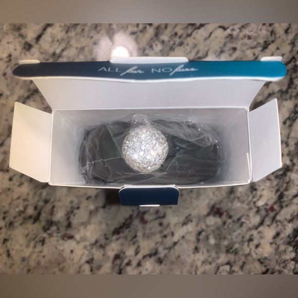 NIBX CHIC & TONIC🍸 BANGLE FLASK DELUXE CHROME COLLECTION, OS, BNIBX - Picture 6 of 6